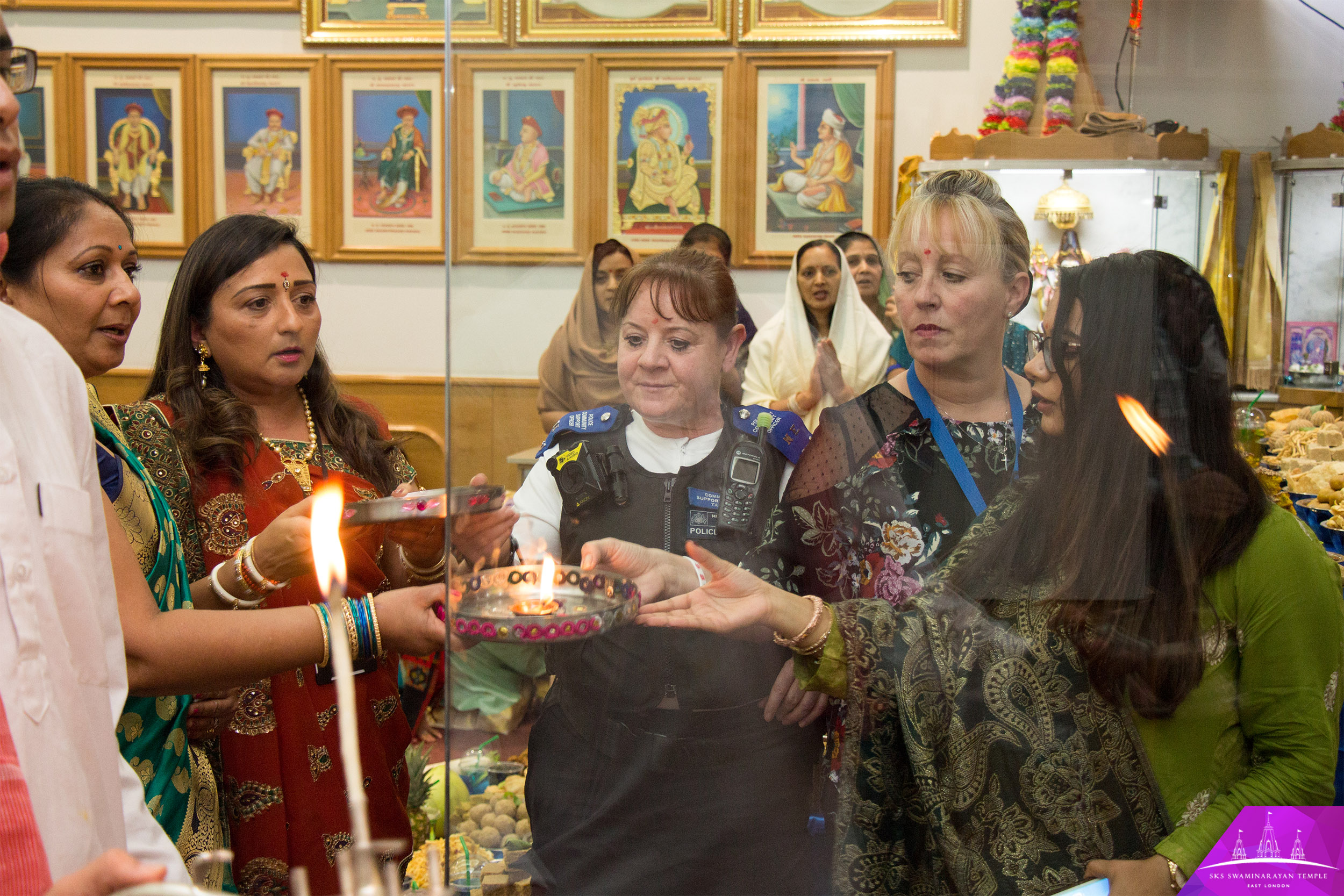 ©1987-2017 SKS Swaminarayan Temple East London